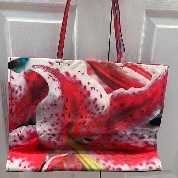 Tory Burch Floral Red Ella Tote Bag - Picture 4 of 5